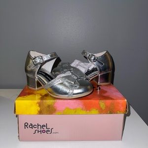 Rachel Shoes Silver Metallic dress shoes. Toddler size 6